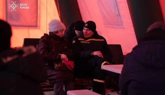 Київ: психологи МВС допомогли понад 28 тисячам людей від початку січня – як працюють Пункти Незламності та намети підтримки?
