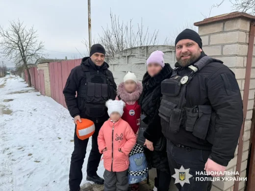 Як врятували дві родини з дітьми з прифронтових сіл Херсонщини: деталі евакуації та безпеки