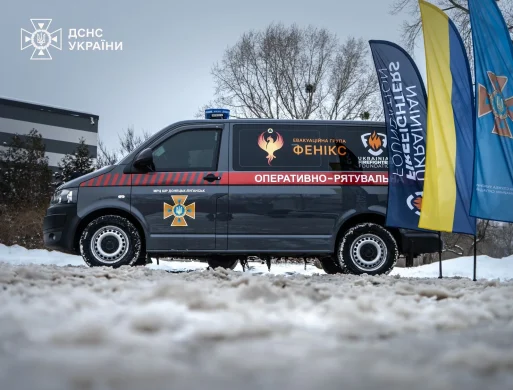 Броньований Volkswagen Transporter для МРЦ «Донецьк – Луганськ»: хто передав і для чого його залучать?